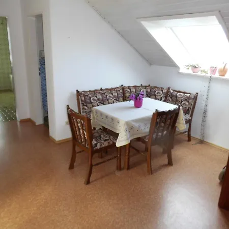 Ferienwohnung Hirth Jettingen-Scheppach
